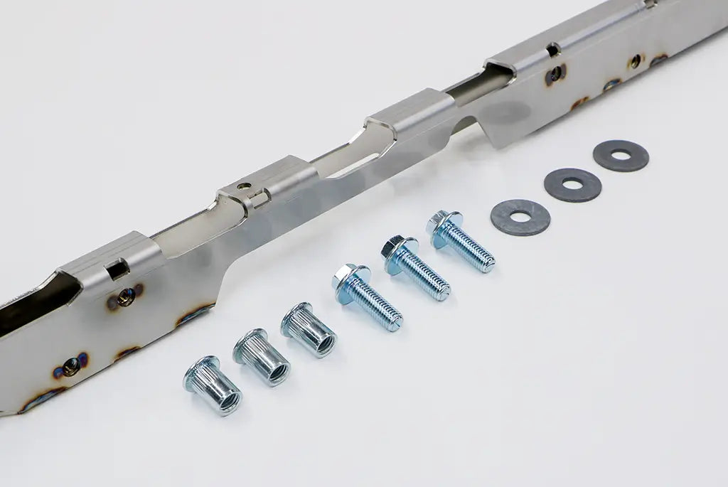 Kiinnityslista, oikea (Rockslide varten) VW T7