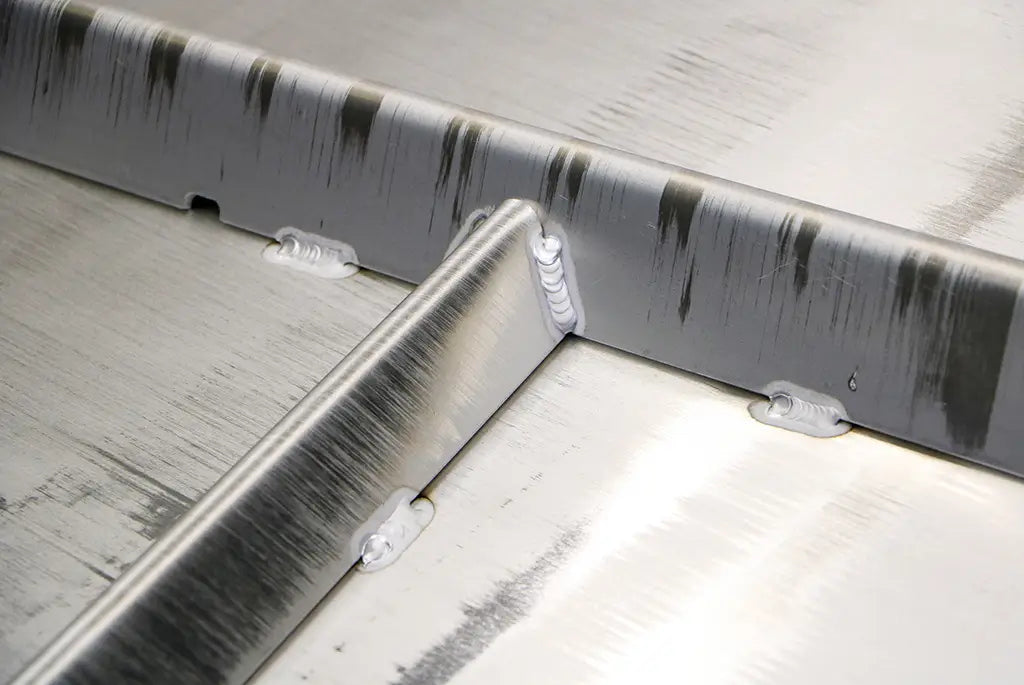 Moottorin ja vaihteiston suojalevy(pakettiauto) VW T7